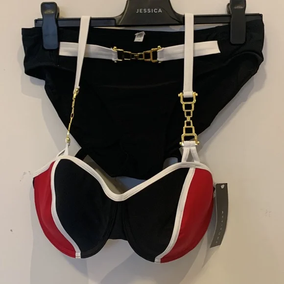 Woman Bathing Suits - Picture 2 of 4